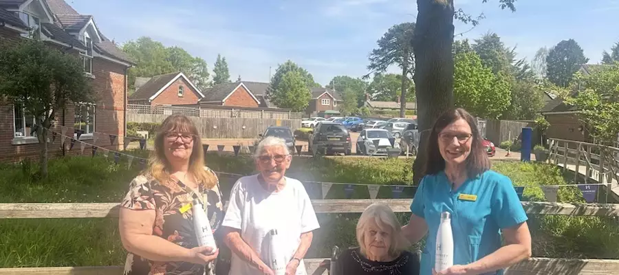 Verwood’s Eunice And Brenda Recognised For Their Nursing Work Verwood’s Eunice And Brenda Recognised For Their Nursing Work